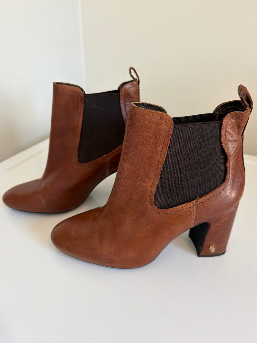 Kurt Keiger London leather brown heeled boots size 9